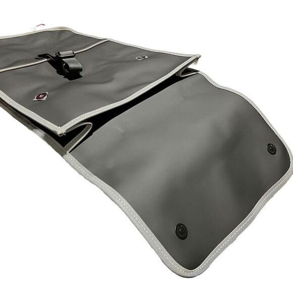 RAINS‎ Backpack Women’s Reflective | 70 Black H18.9 x W11.8 x D4.7” Rucksack main image 7